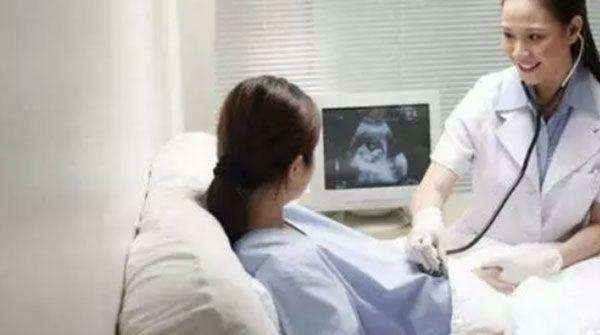 胎儿的去留应该由医生进行综合判断