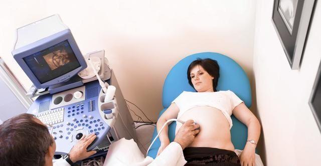b超孕早期子宫内出血表示流产