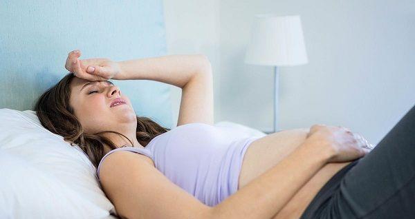 孕晚期羊膜囊突出保胎方法