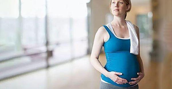 孕妇锻炼身体动作图片