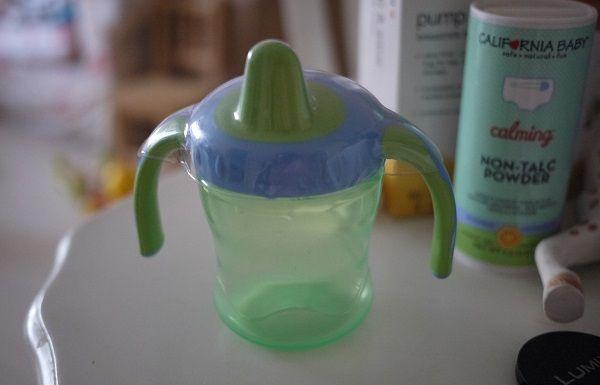 鸭嘴杯长期使用对宝宝影响大