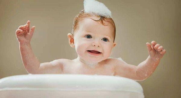婴儿沐浴露使用频率