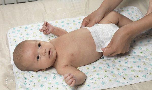 护臀霜可以保护宝宝皮肤