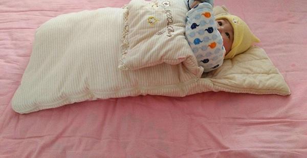 宝宝睡觉用的被子