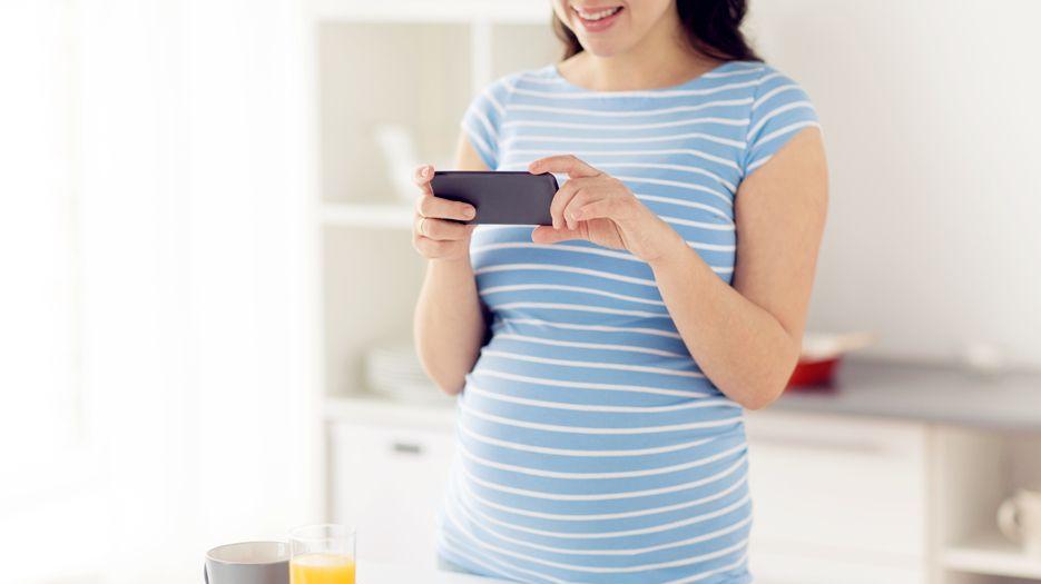 发烧吃什么食物最好？2023孕妇发烧适合吃的食物科普.jpg