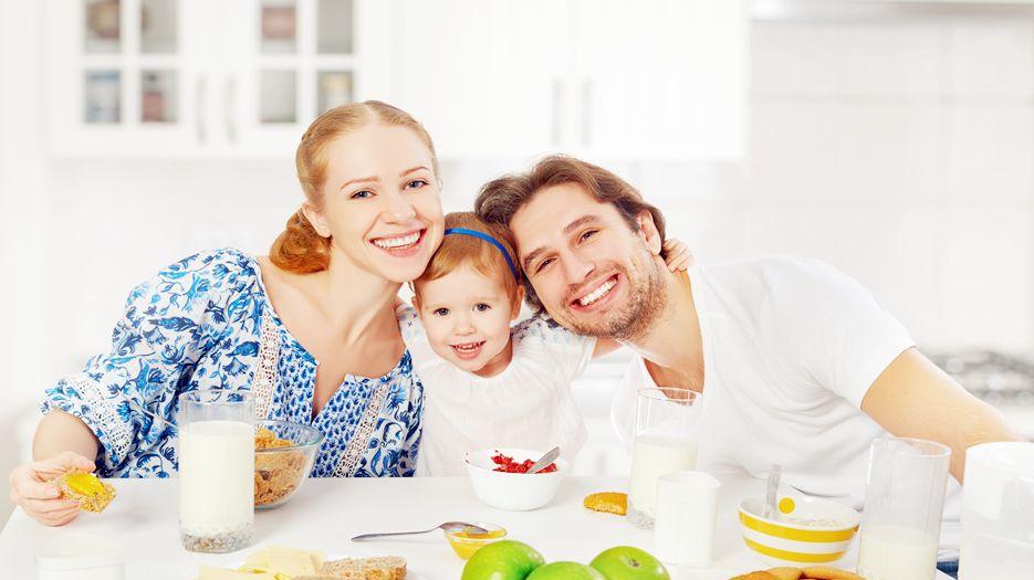 孩子说话晚聪明吗？孩子说话晚和聪明的关系科普.jpg