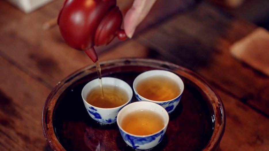 喝茶减肥是真的吗？2023赠你喝茶减肥的好方法.jpg