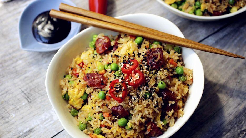 蛋炒饭怎么做好吃？2023蛋炒饭的做法简单步骤分享.jpg