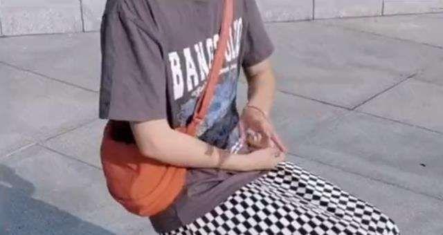 真的不建议痛经去坐石墩.jpeg