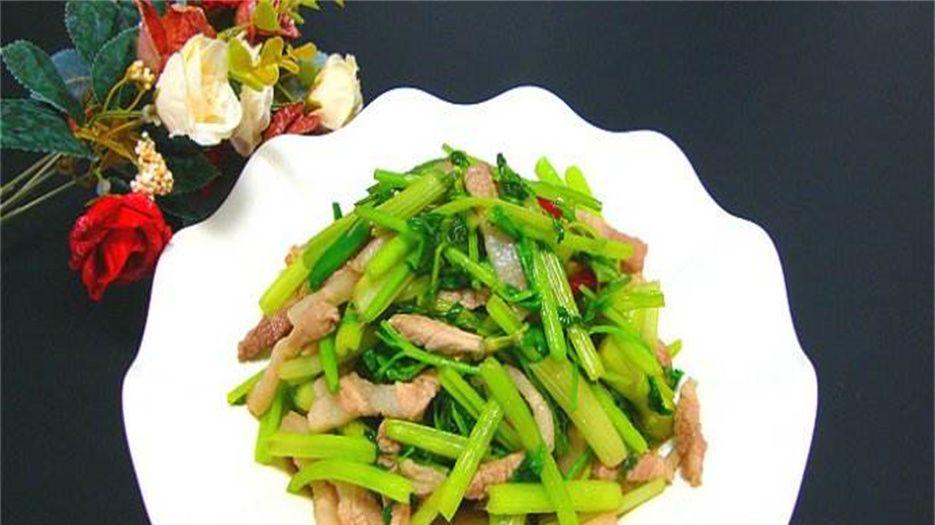 芹菜炒肉.jpeg