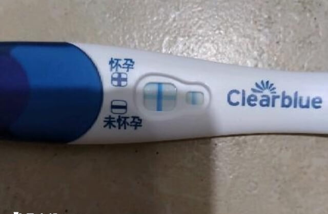 可丽蓝验孕棒一深一浅