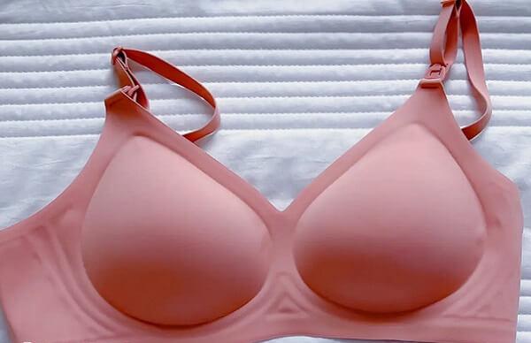 内衣尺寸可以根据孕期乳房的变化来调节大小