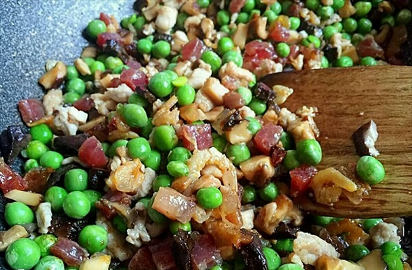 麦豆吃多了容易引起腹胀