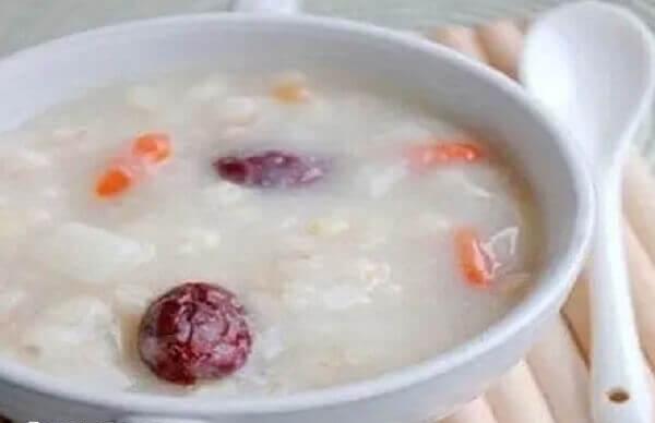 宝宝腹泻期间可以稀饭比较容易消化