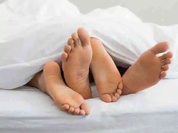 女性如果出现性冷淡的症状要及时就医