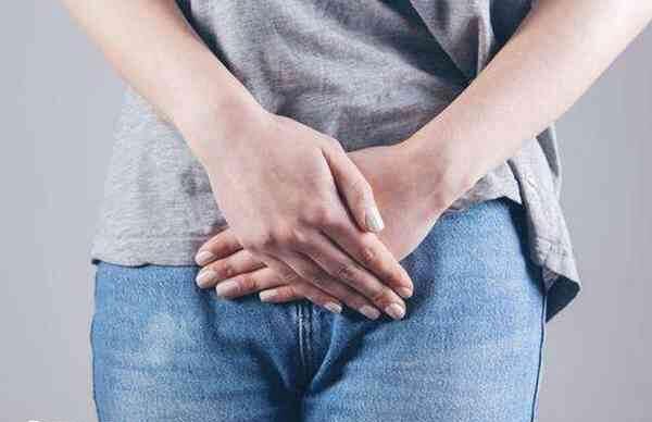 女性闭经要及时去医院检查