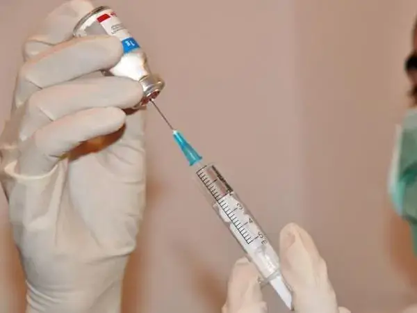 促排期间剧烈运动会引起卵巢扭转或疼痛