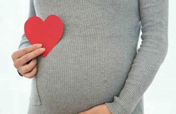 怀孕过程中一定要多吃有营养的食物