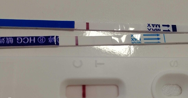 验孕试纸验的是尿当中的HCG浓度