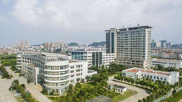 咸宁市第一人民医院