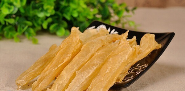 移植后食用鱼胶要控制用量