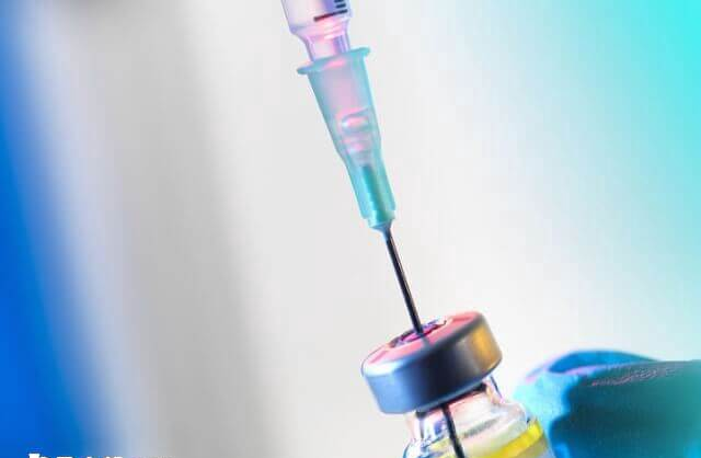 取卵手术过程中需要穿刺卵巢以采集卵子