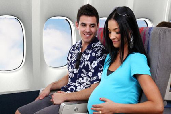 怀孕后，可以坐飞机吗？