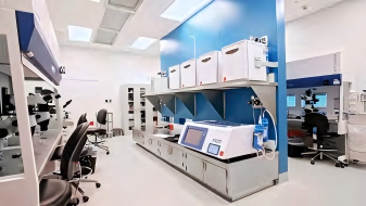 新生命的奇迹：探秘美国EFC生殖中心试管婴儿服务