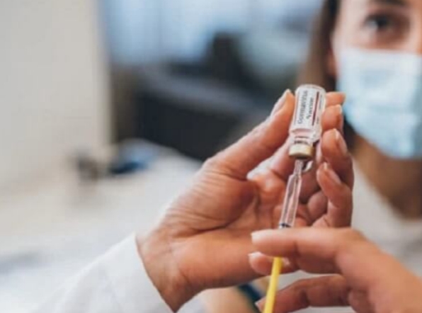 高龄赴泰做试管婴儿：个性化方案助力生育梦想
