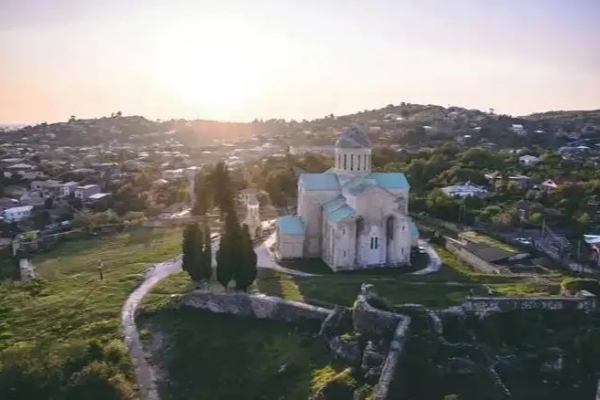 格鲁吉亚悄然成为中产家庭辅助生育的目的地