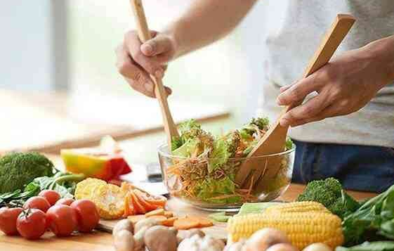 长胎不长肉的孕期食谱分享，胎儿偏小吃“它们”补得快