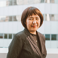Dr. Yvonne Yanqing Han