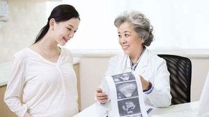 nt检查3.7mm时孩子正常几率小，且患病风险相当高