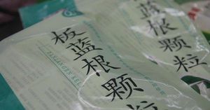 感冒吃了板蓝根几小时之后才能喂奶呢?