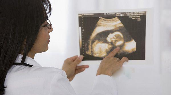 胎儿每天打嗝怎么办，孕妈要如何减轻胎宝宝打嗝？
