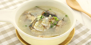 坐月子喝黑鱼汤不止下奶!产妇食用好处大解析