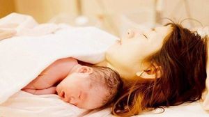 真实经历告诉你月子里怎么去妊娠纹,附8条实用小偏方