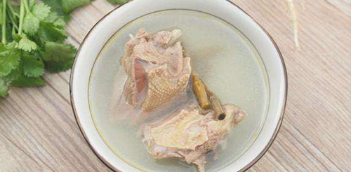产妇鸽子汤营养与公母选择有关？并不需要区分！