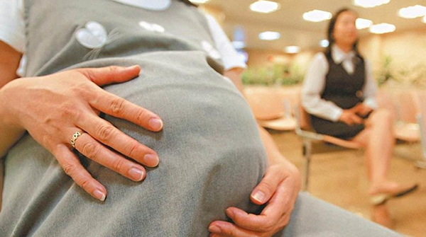 39岁高龄产妇生二胎虽有风险，分娩后的六大好处却更值