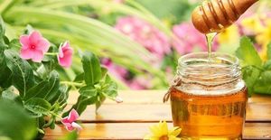 孕中期喝蜂蜜水有讲究,这3种孕妇最好避而远之