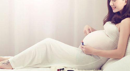 孕中期睡觉翻身频繁?可能你不知道正确的睡觉姿态