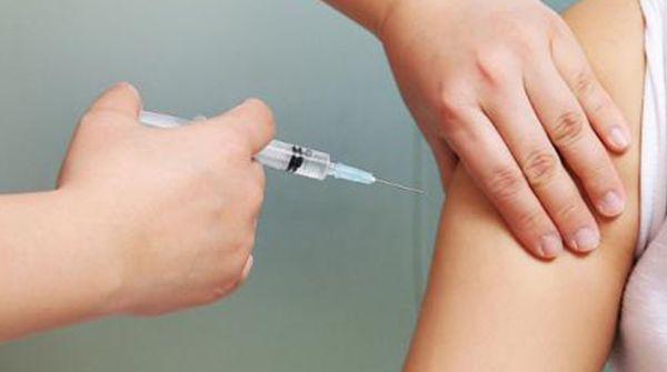 出血热疫苗接种后副作用汇总，出现低烧、红肿是正常反应