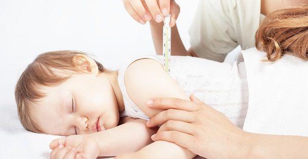两岁宝宝打麻腮风疫苗第二针除了皮疹还会发烧吗？