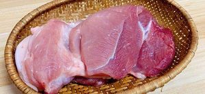 怀孕半个月后可食用的长胎高蛋白食物有哪些？