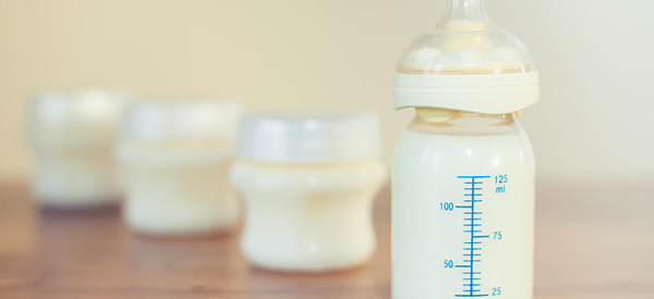 婴儿奶瓶刻度线的正确使用方法是怎么用的？