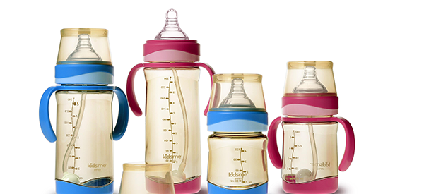 不同月龄宝宝奶瓶的容量、材质、奶嘴选择有讲究吗？