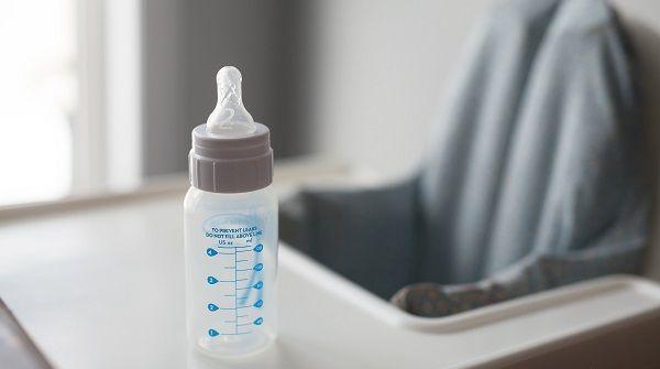 育儿师鉴析pes奶瓶的优缺点：清洗难度大不好用