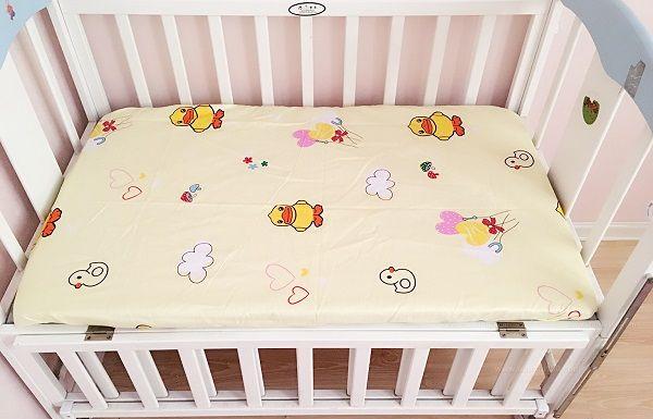 棉花材质会影响孩子身高，好的婴儿床垫要满足这4点