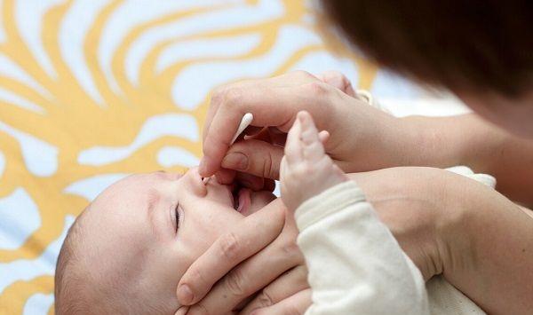 18天初生婴儿鼻塞的8个处理小妙招，简单又有效！