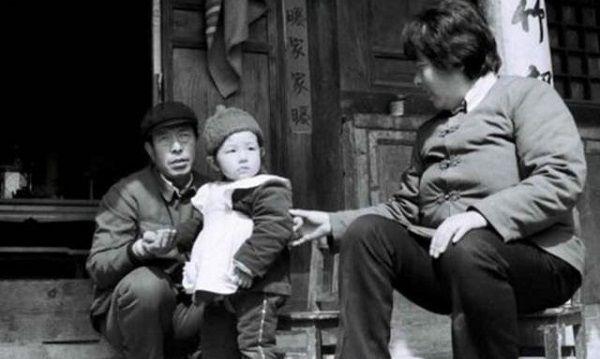 “管二代”诞生，中国首例试管婴儿郑萌珠顺利生下男宝宝